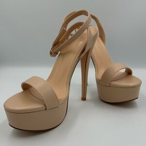 Merumote Nude Platform High Heel Sandals Size 7.5 like new Trendy Wedding Shoes